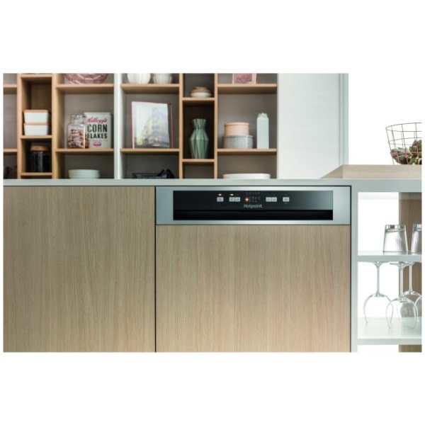 Hotpoint HBC2B19XUKN