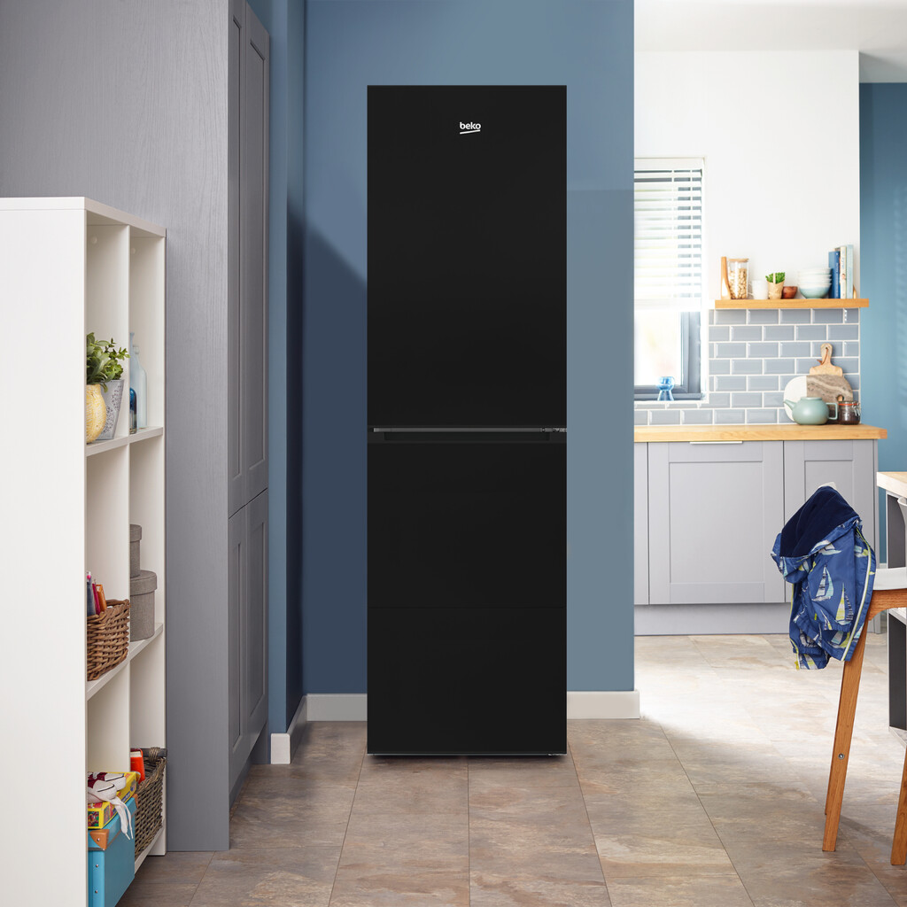 Beko CCFM4582B Freestanding Frost Free Fridge Freezer with Freezer Guard - Image 2