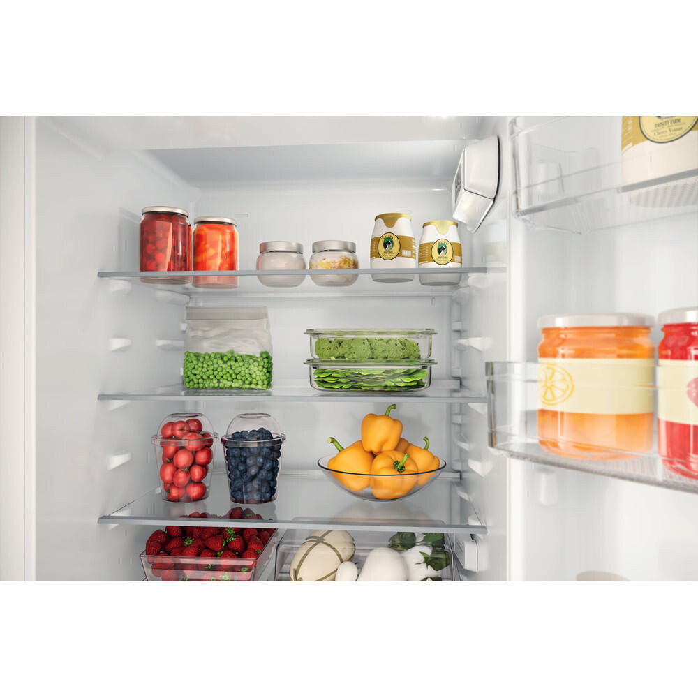 Hotpoint Integrated Fridge Freezer - 70 30 Low Frost With Adjustable Shelves - Image 5