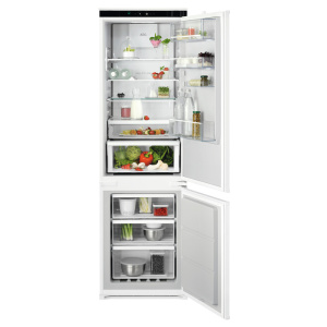 AEG Series 7000 TSC7M181DS 925556019 fridge-freezer Built-in 249 L White
