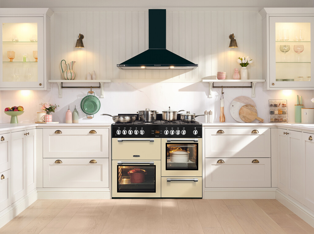 Leisure CK110F232C 110cm Dual Fuel Range Cooker with Seven Gas Burners - Image 4